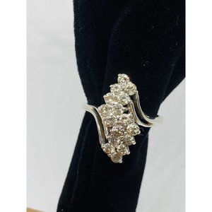 Vintage Estate 14k White Gold 1.28CTW Diamond Cluster Ring, Size 7.25